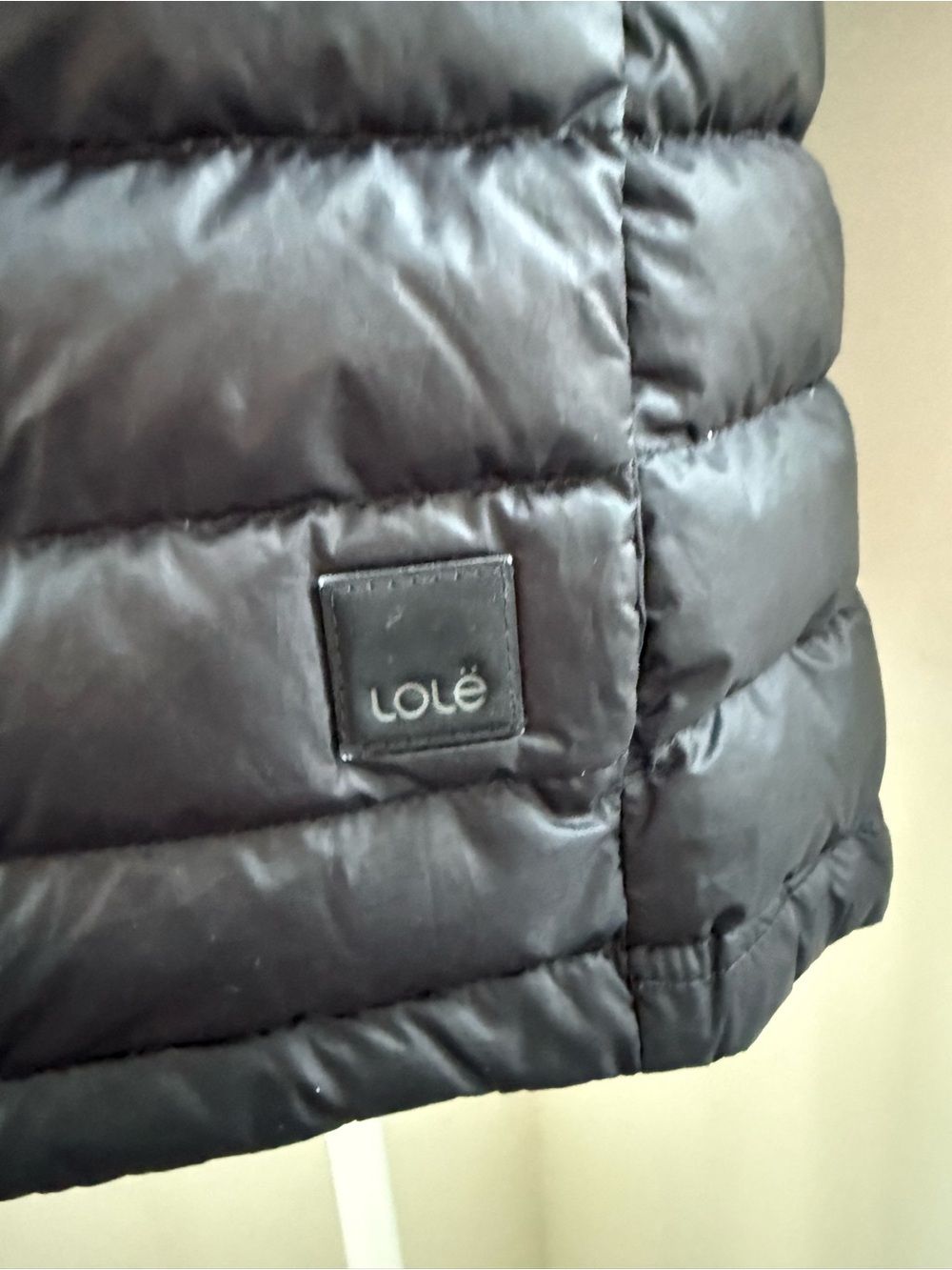 Lole Black Hooded Quilted Down Puffer Vest Medium - Picture 8 of 8